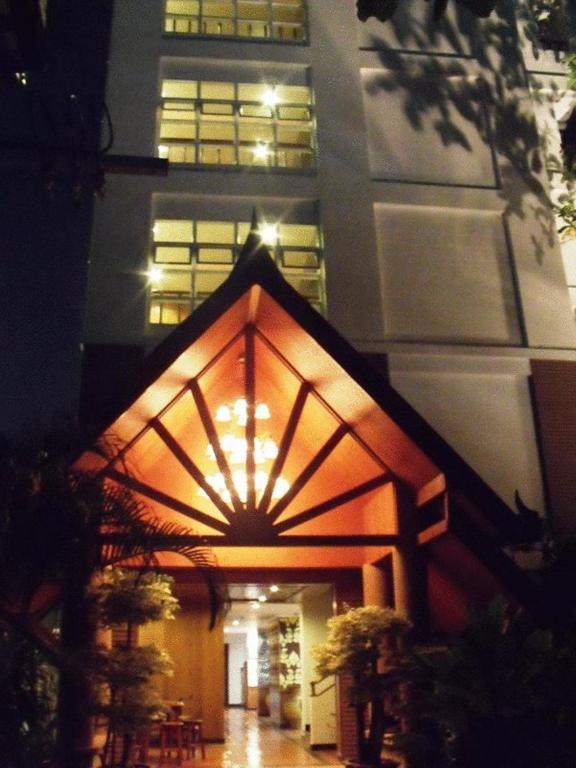 فندق باتايافي  تشادا تاي هاوس المظهر الخارجي الصورة